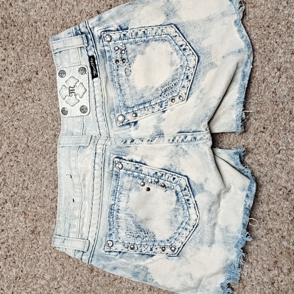 Miss me shorts - Picture 2 of 3